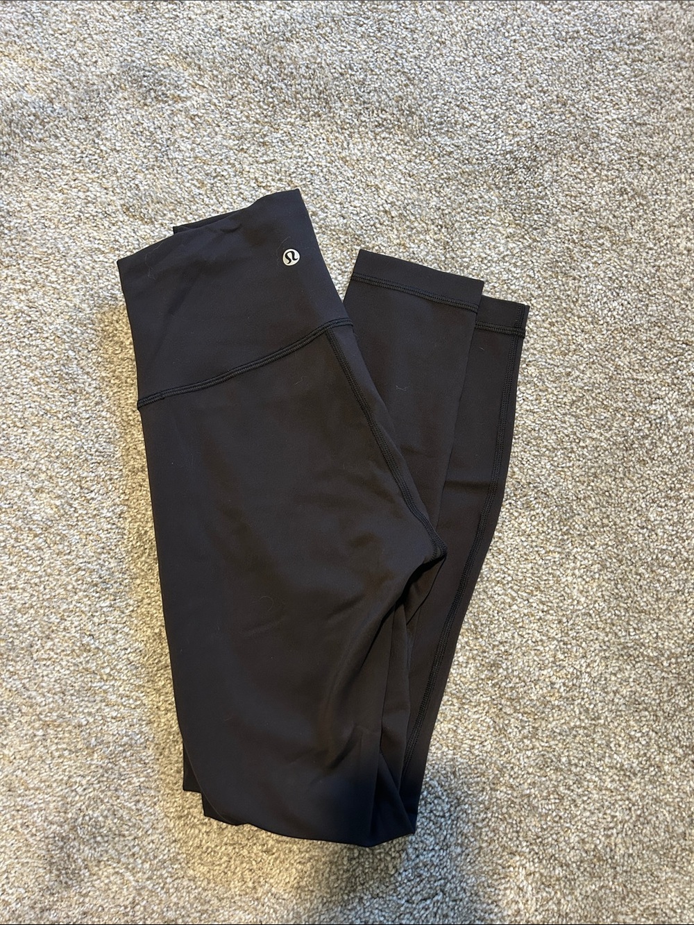 Lululemon Wunder Train Tight 25”
